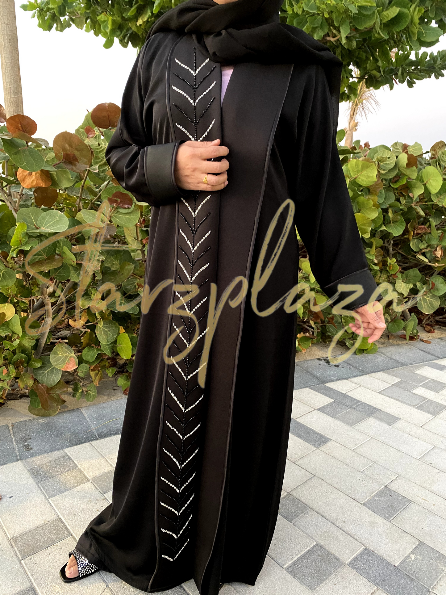 Aiwa Abaya