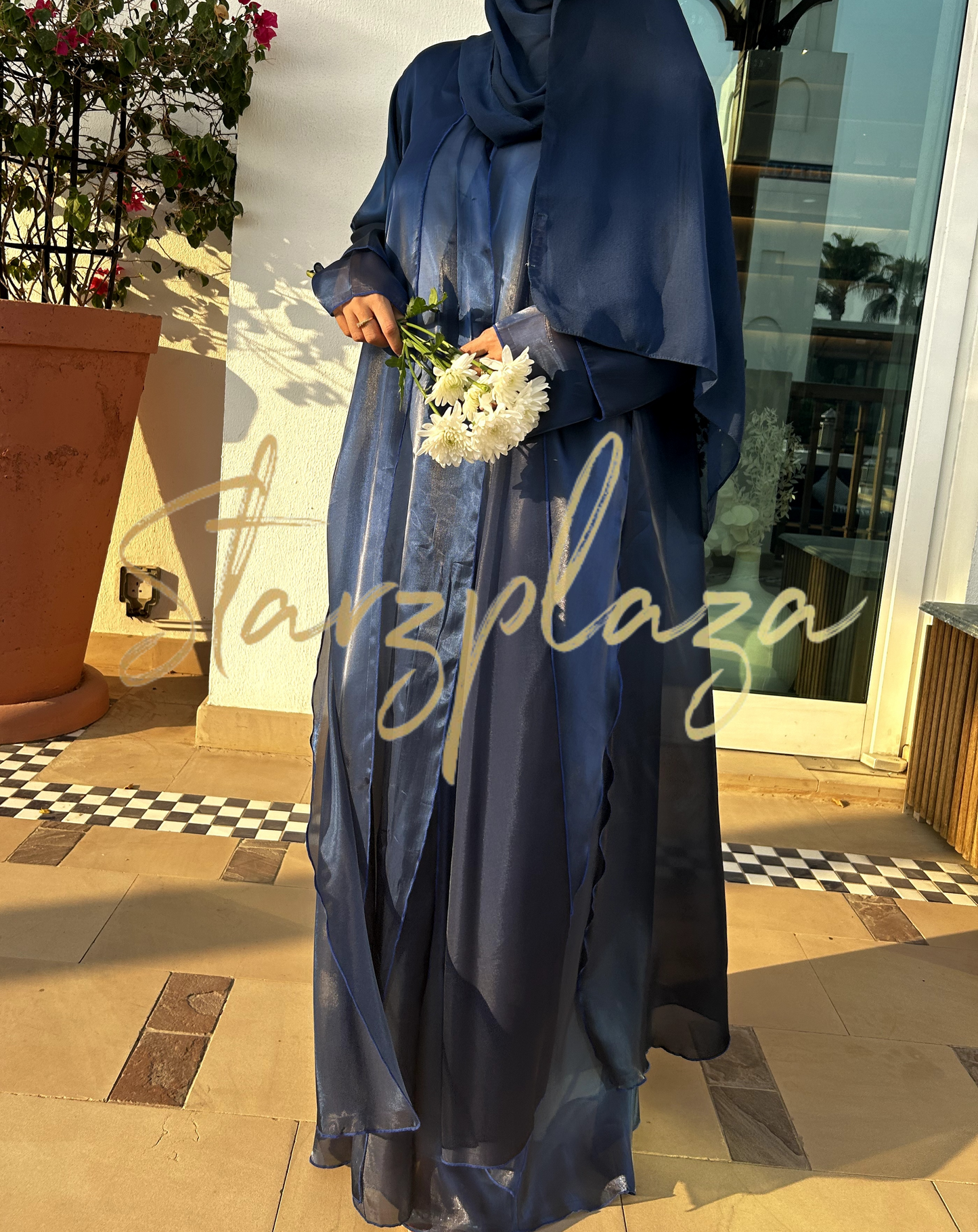 Aura Abaya